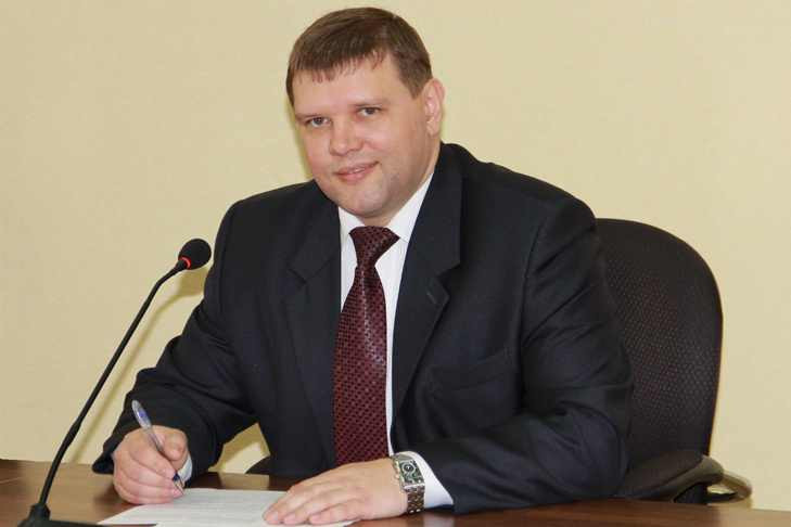 Доход главы администрации Ордынского района снизился в два раза