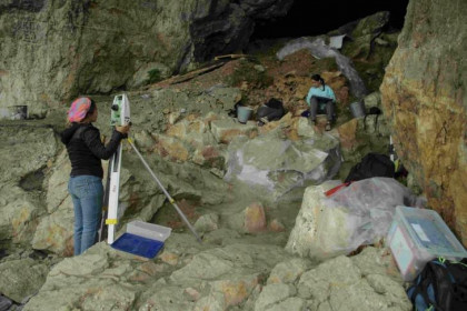 Древние пещеры Узбекистана и Монголии зовут смотреть новосибирцев ученые СО РАН