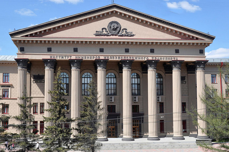 Выпускники СГУПС получили трудоустройство