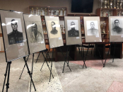 В Новосибирске открылась выставка портретов Героев СВО