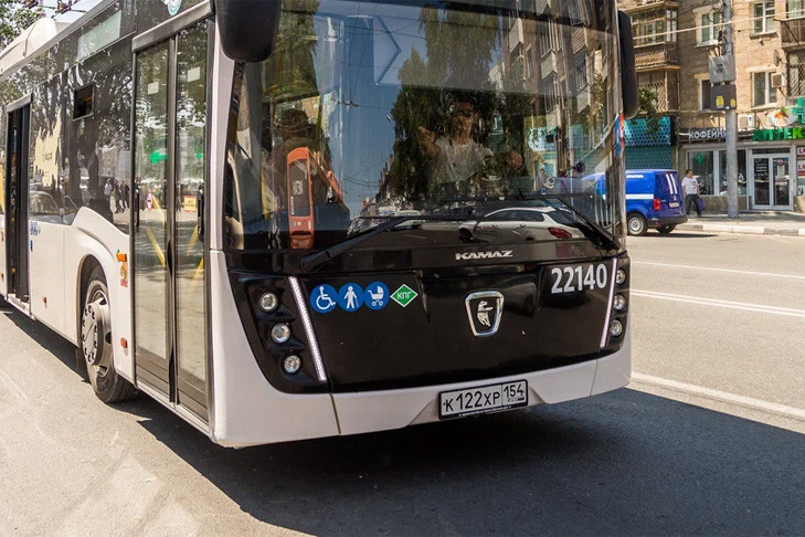 За новый автобус до метро голосуют жители Новосибирска