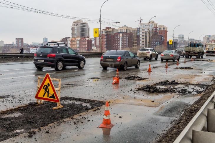 На ямочный ремонт в Новосибирске потратят 40 миллионов рублей