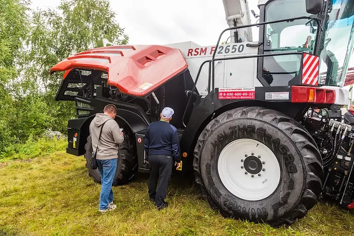День Земли Сибирской: новые стратегии развития АПК рассмотрели в Новосибирской области