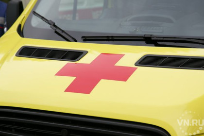 Грузовик насмерть сбил хрупкую девушку в Новосибирске