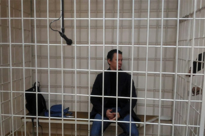 Журналист Сальников вновь взят под стражу в зале суда в Новосибирске