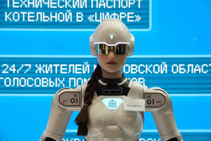 Делегация Новосибирской области начала работу на ПМЭФ-2025