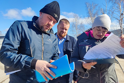 Готовность асфальтобетонных заводов к дорожным работам проверяют в Новосибирске