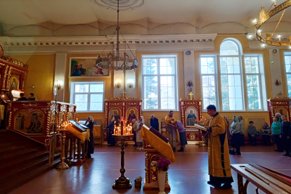 Расписание богослужений в главном храме города Обь с 22 по 28 декабря-2025