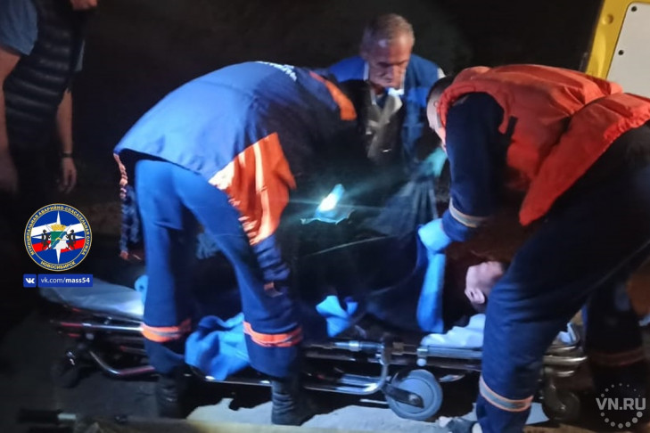 Упавшего с моста мужчину вернули к жизни спасатели Новосибирска