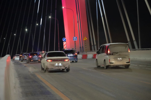 Движение по 4-му мосту открылось спустя 7 лет строительства в Новосибирске