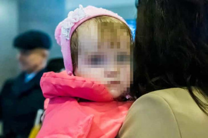 Бастрыкин приказал найти мать плачущих детей с улицы Объединения Новосибирска