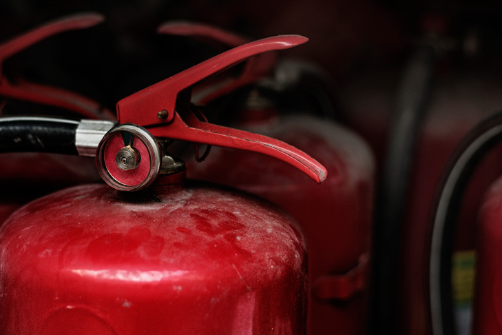 Сотрудники Института физики в Новосибирске попали в больницу с ожогами