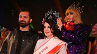 «Король гламура» Сергей Зверев вручил корону модели из Новосибирска