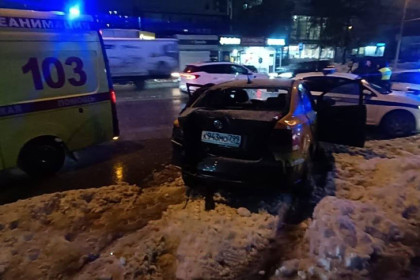 Раскрыты подробности ДТП с шестью пострадавшими на остановке в Новосибирске