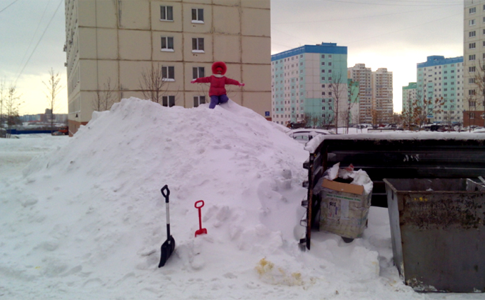 Не может запретить ломать детские горки мэр Новосибирска