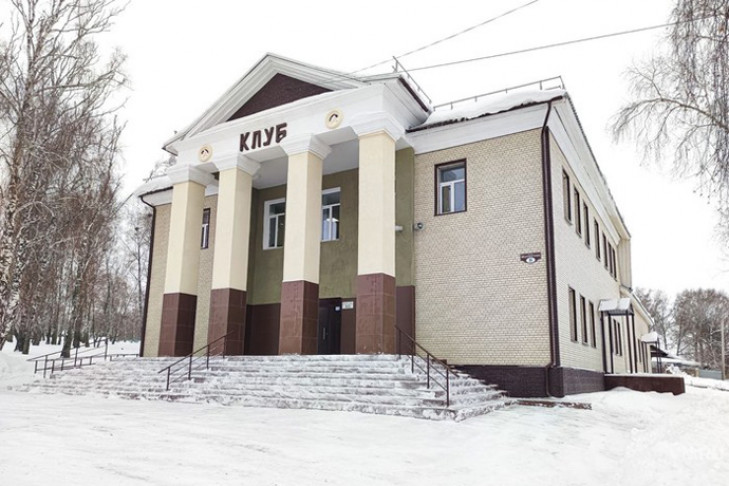 «Сибантрацит» завершил капитальный ремонт Дома культуры в поселке Листвянский