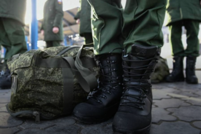 Путин ввёл круглогодичный военный призыв в России