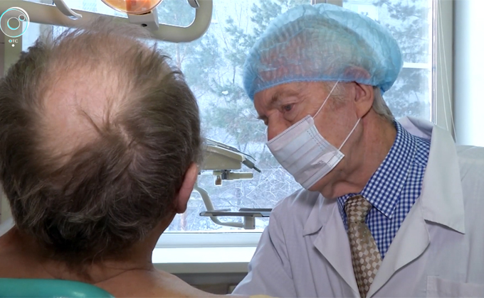 Пересадку челюсти еще в 70-е проводил хирург Павел Сысолятин