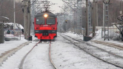 Поезд насмерть сбил женщину под Новосибирском