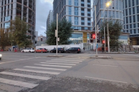 Курьерам будут присылать штрафы за проезд через пешеходный переход в Новосибирске