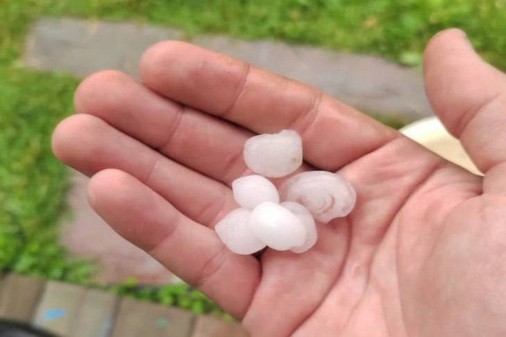 Град и ливни пообещали новосибирцам в МЧС 31 июля