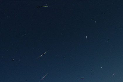 Ученые запечатлели пик метеорного потока Персеиды над Новосибирском