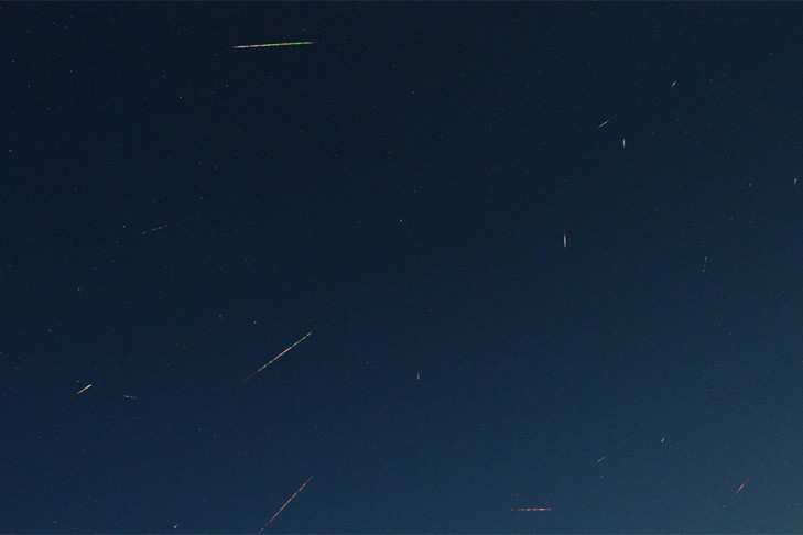 Ученые запечатлели пик метеорного потока Персеиды над Новосибирском