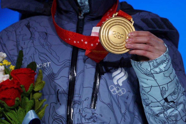 Слава, деньги, BMW: сколько получат победители и призеры Олимпийских игр в Пекине