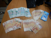 Почти полмиллиона рублей пытались вывезти в Узбекистан через Толмачёво