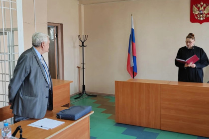 В Новосибирске суд начал рассматривать иск о выселении академика Асеева
