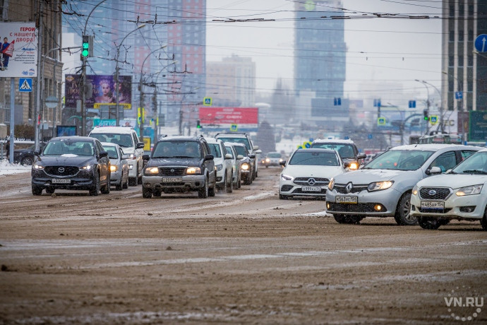 В Новосибирске дорожники переборщили с реагентом — Юрий Сердюк