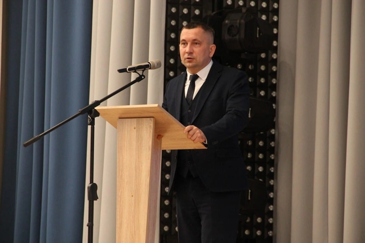 Пост главы Октябрьского района Новосибирска покинул Федор Каравайцев