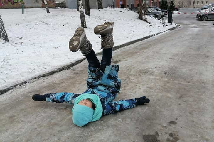 МЧС предупредило о морозах и гололедице с 3 по 6 декабря в Новосибирске