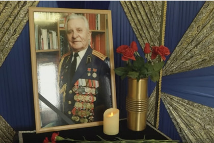 Похороны Героя Дмитрия Бакурова прошли в Новосибирске