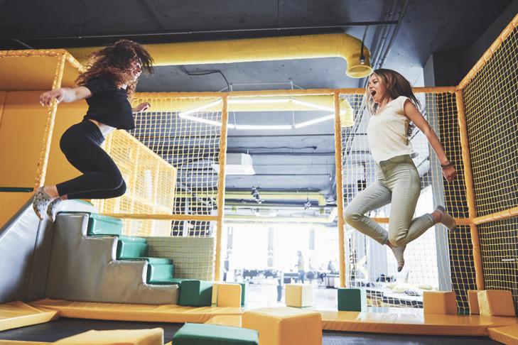 По следам трагедий: батутный комплекс в Новосибирске закрыт прокуратурой