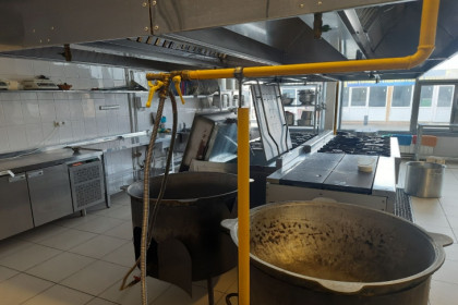 Опасной для жизни признали столовую «Городок» на оптовом рынке под Новосибирском