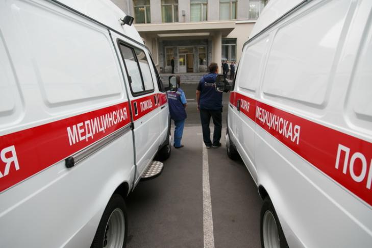 Задыхающуюся бабушку с 30-сантиметровой опухолью в груди спасли врачи в Новосибирске