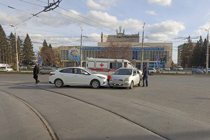 В Новосибирске 8-месячная девочка попала в больницу после ДТП