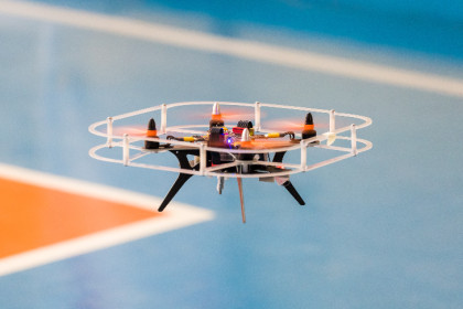 Новосибирская школа заказала наборы сборки FPV-дронов перед ЕГЭ
