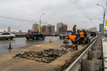 Димитровский мост избавят от ям до 7 марта в Новосибирске