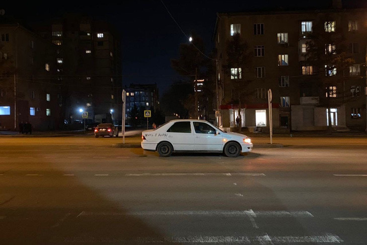 Водитель «Тойоты» сбил 17-летнюю девочку в Ленинском районе Новосибирска