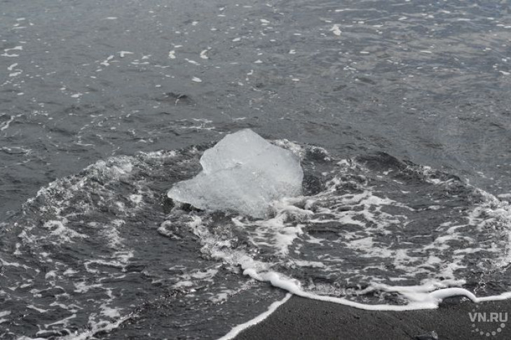 Бердчанин переплыл ледяную Обь 