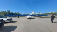Подросток на электросамокате столкнулся с автомобилем в Новосибирске