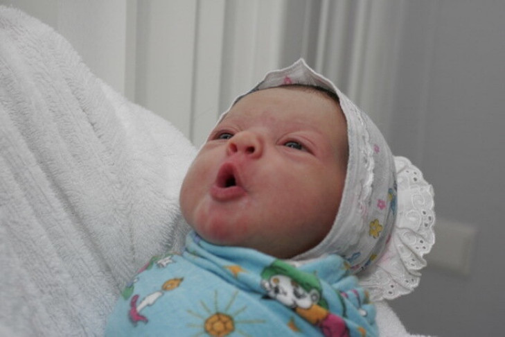 Новосибирские школьницы родили 180 детей в 2025 году