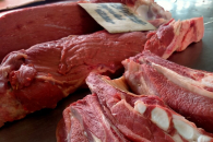 В Новосибирске на фоне карантина и уничтожения скота подорожала говядина