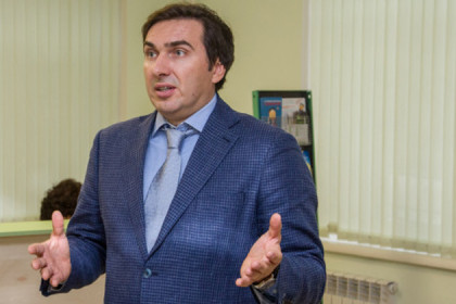 Поликлинику №13 внепланово проверил министр здравоохранения области