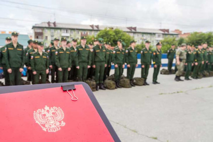 Сотни добровольцев на СВО ежемесячно приходят в военкоматы Новосибирской области