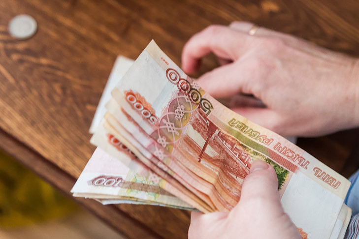 Самую уязвимую категорию для мошенников назвал глава полиции Новосибирска