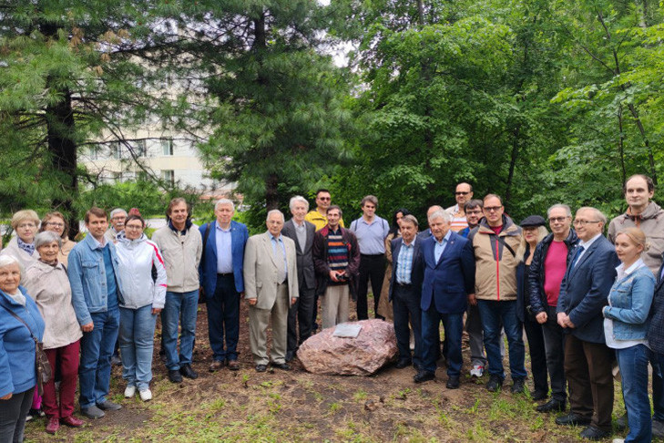 Памятник легендарному человеку Гурию Марчуку заложили в Новосибирске
