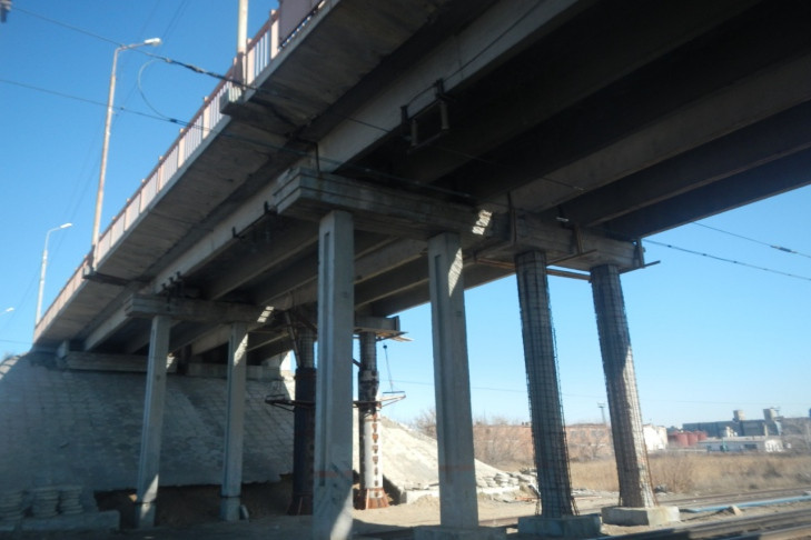 Шесть мостов за 450 миллионов рублей отремонтируют в Новосибирской области летом 2022 года